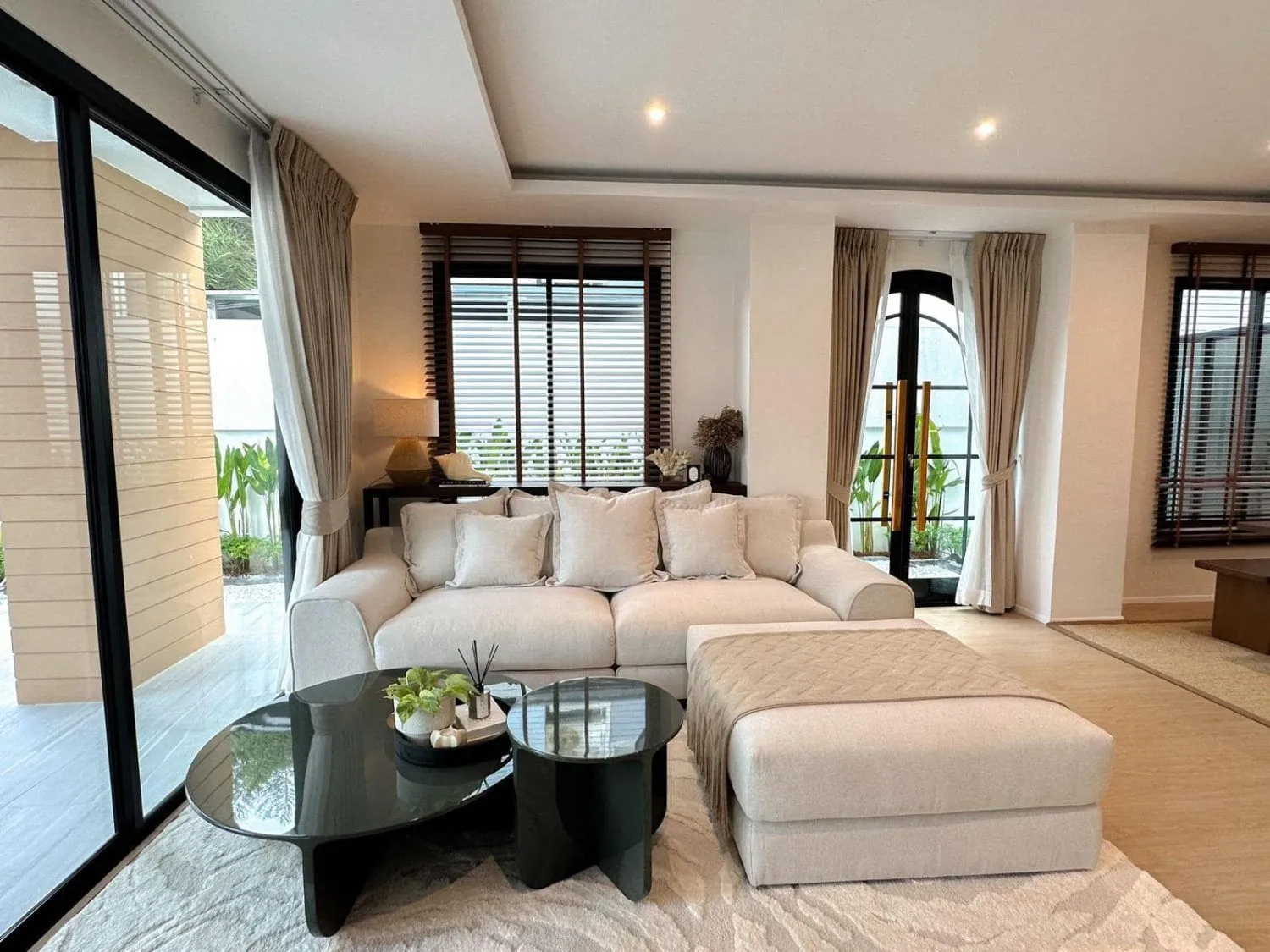 Cozy 3 bedrooms house for rent in Kokeaw,Phuket — Thumbnail 6