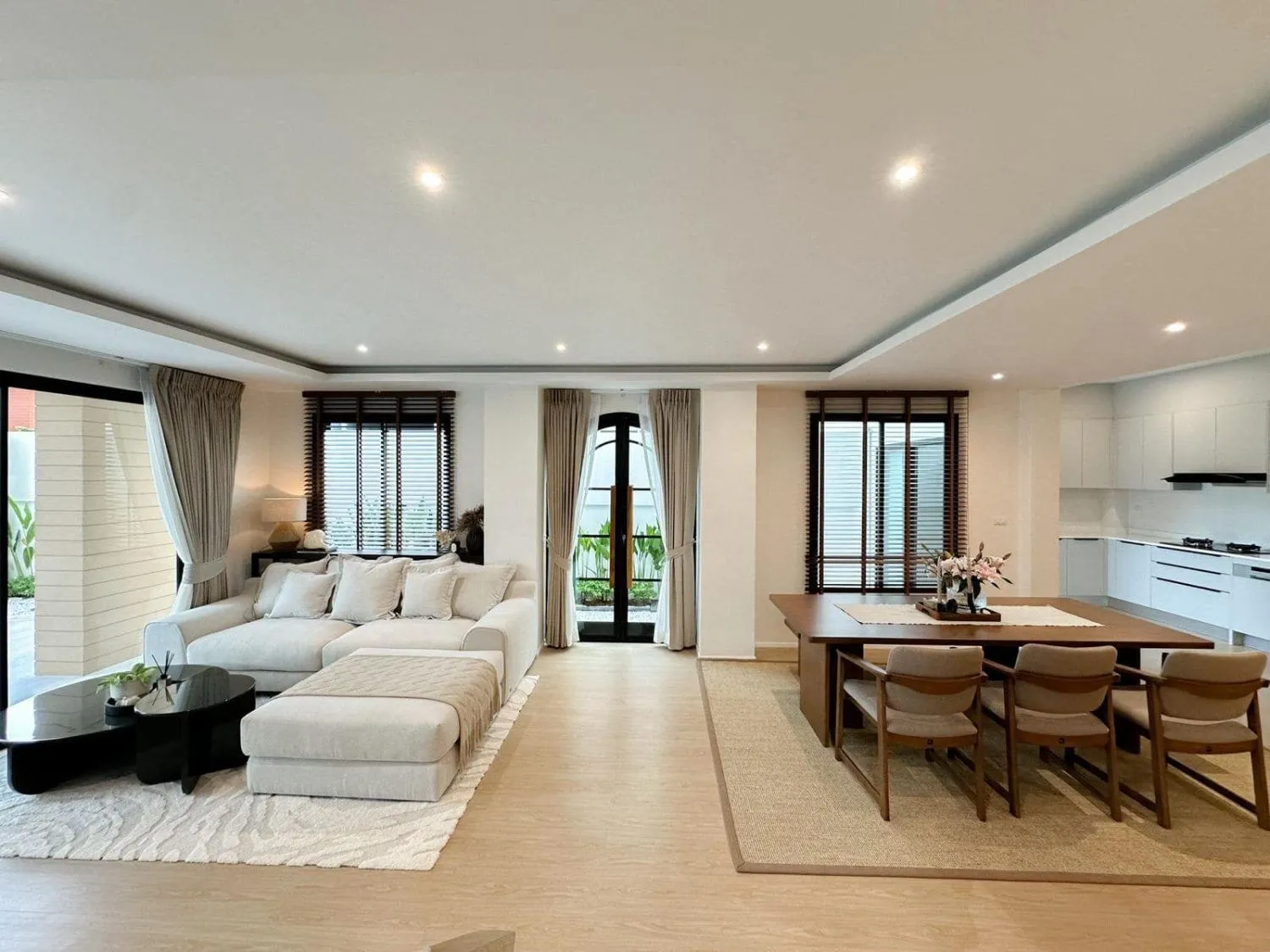 Cozy 3 bedrooms house for rent in Kokeaw,Phuket — Thumbnail 13
