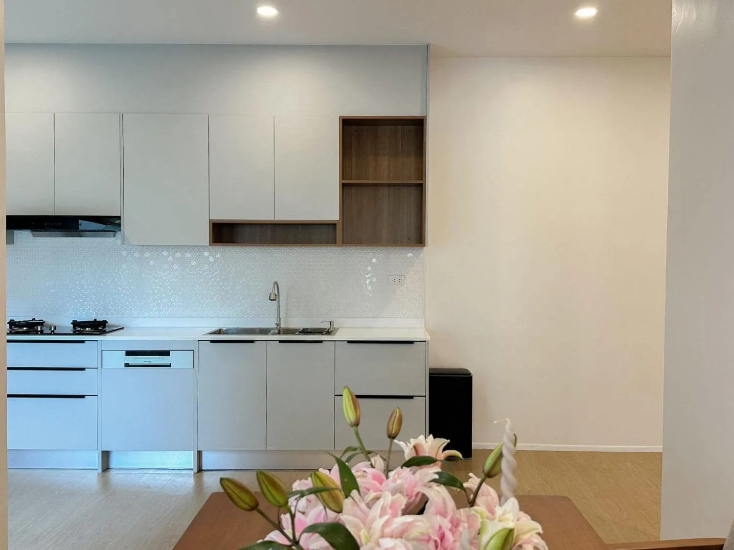 Cozy 3 bedrooms house for rent in Kokeaw,Phuket — Thumbnail 14
