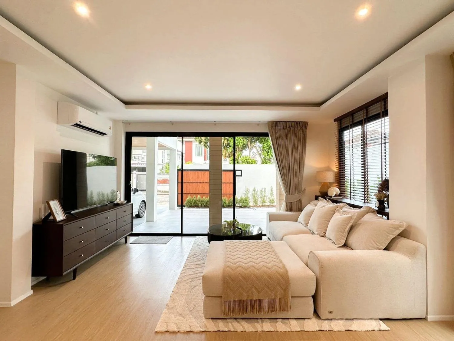 Cozy 3 bedrooms house for rent in Kokeaw,Phuket — Thumbnail 19