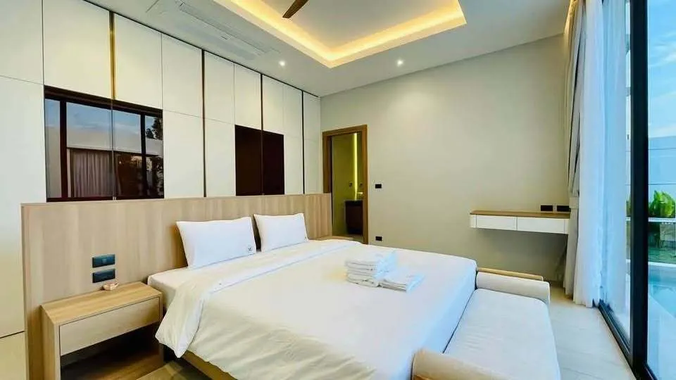 Luxury Mouana 4-Bedroom Pool Villa for Rent in Chalong, Phuket — Thumbnail 5