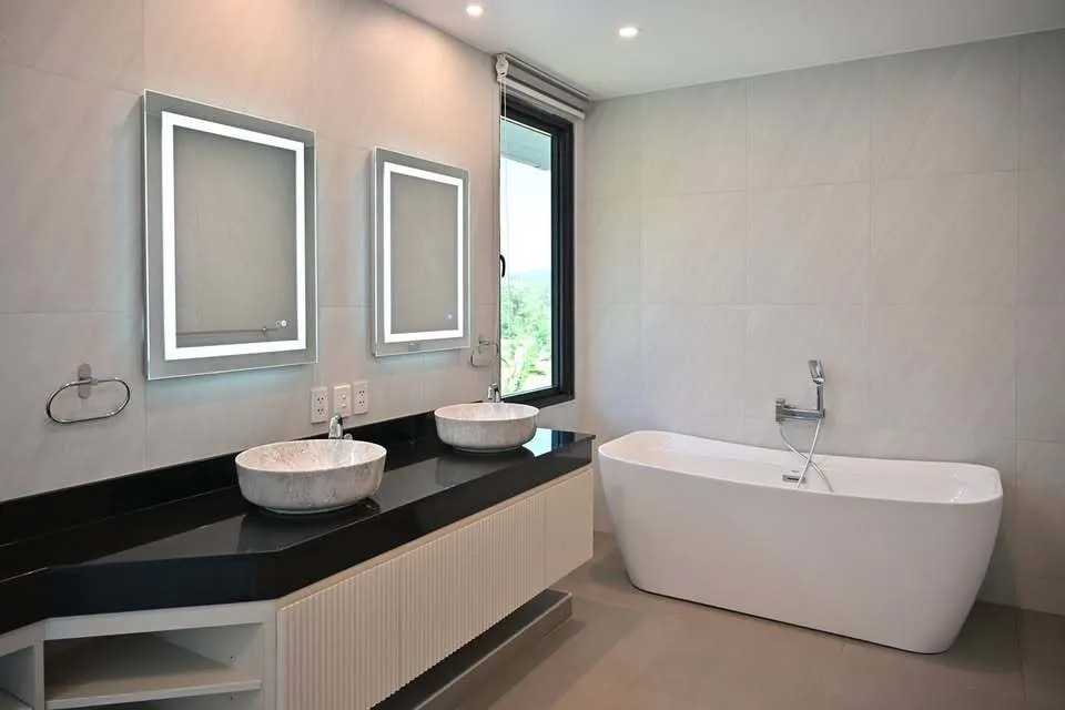 Luxury 4-Bedroom Pool Villa for Sale & Rent in Pasak, Choeng Thale — Thumbnail 13