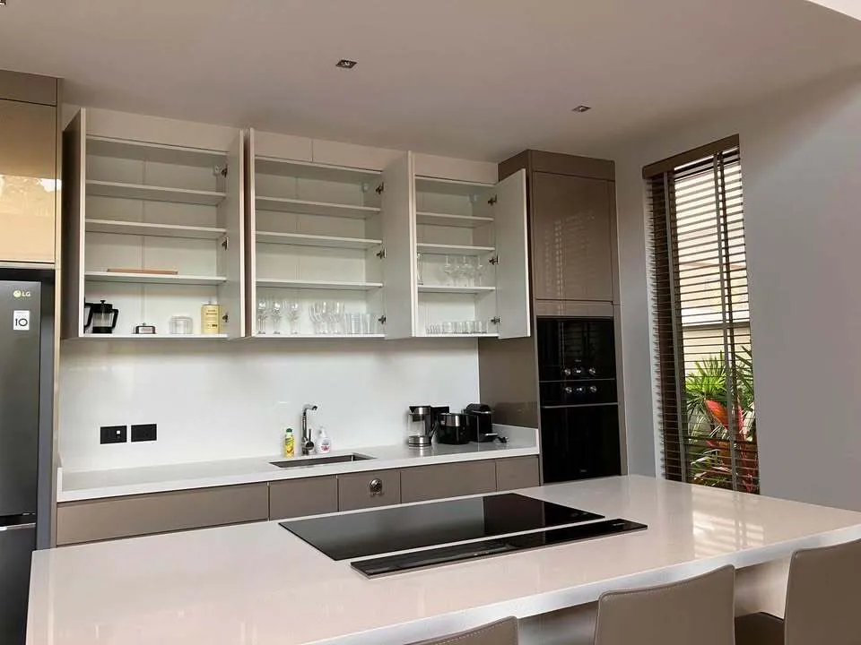 Luxury 4-Bedroom Villa for Rent in Bangtao — Thumbnail 2