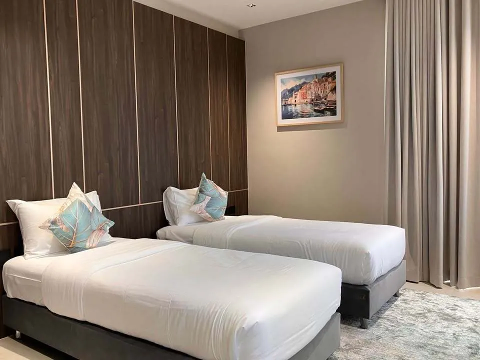 Luxury 4-Bedroom Villa for Rent in Bangtao — Thumbnail 9