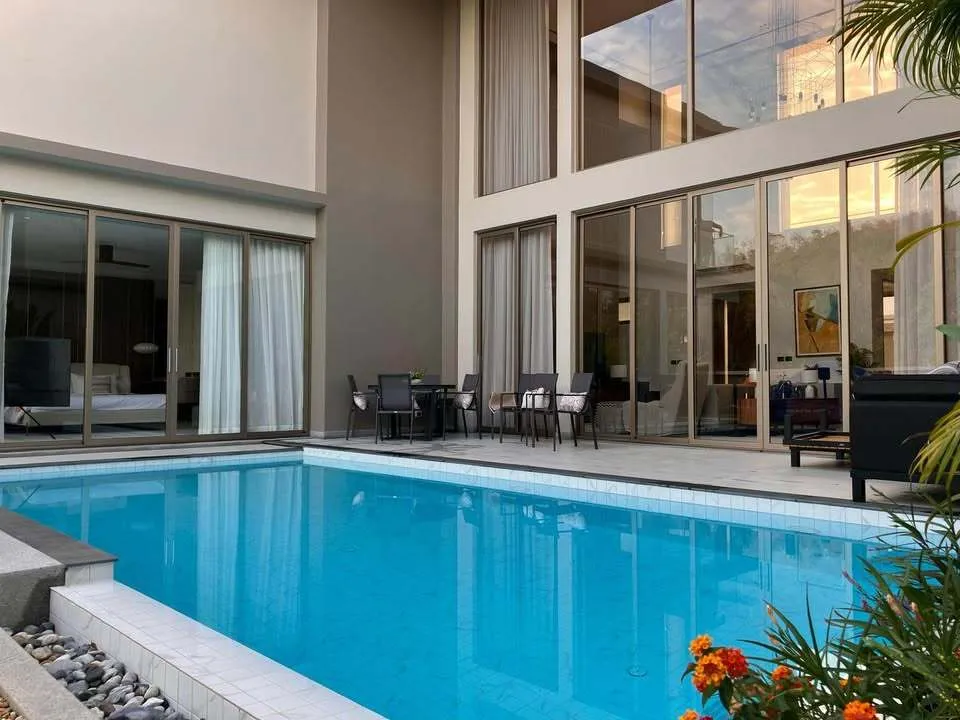 Luxury 4-Bedroom Villa for Rent in Bangtao — Thumbnail 10