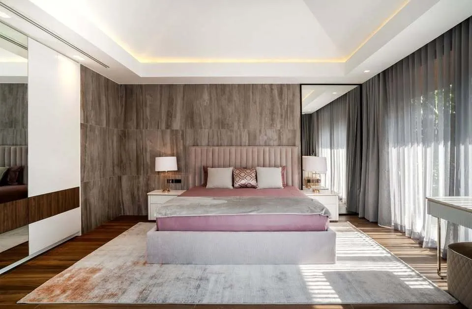 Luxury 3-Bedroom Villa for Rent Near Bang Tao Beach — Thumbnail 2