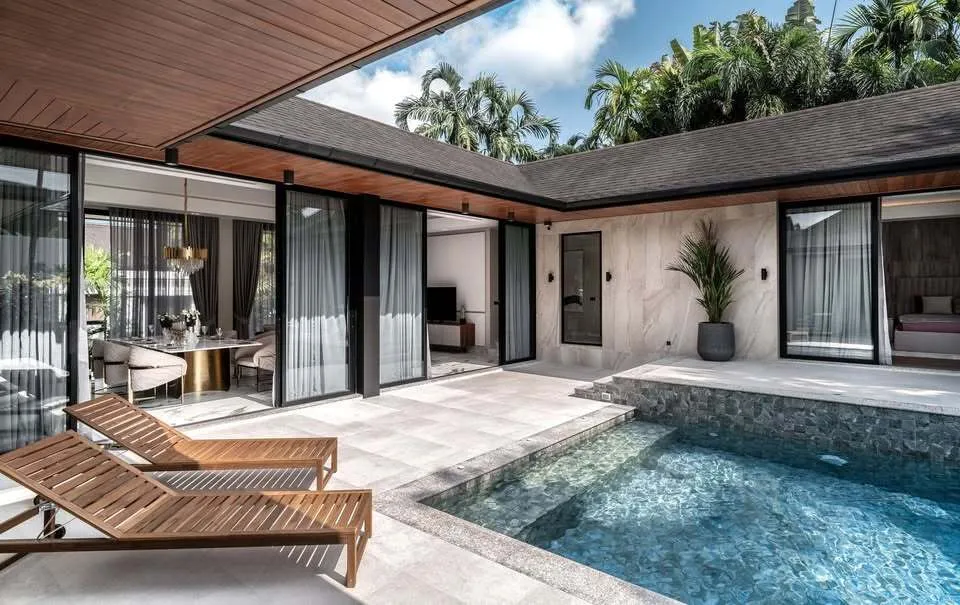 Luxury 3-Bedroom Villa for Rent Near Bang Tao Beach — Thumbnail 5