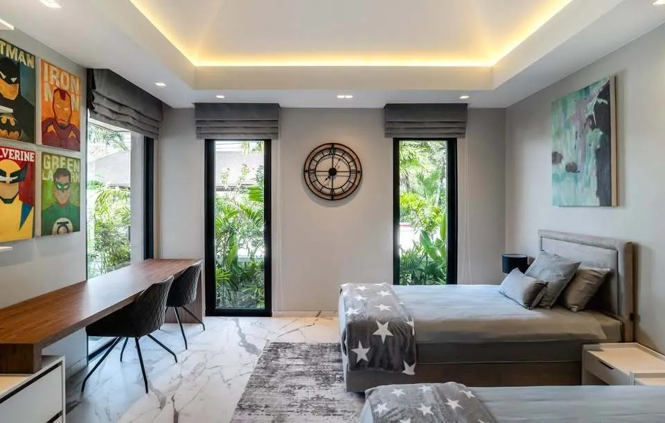 Luxury 3-Bedroom Villa for Rent Near Bang Tao Beach — Thumbnail 15