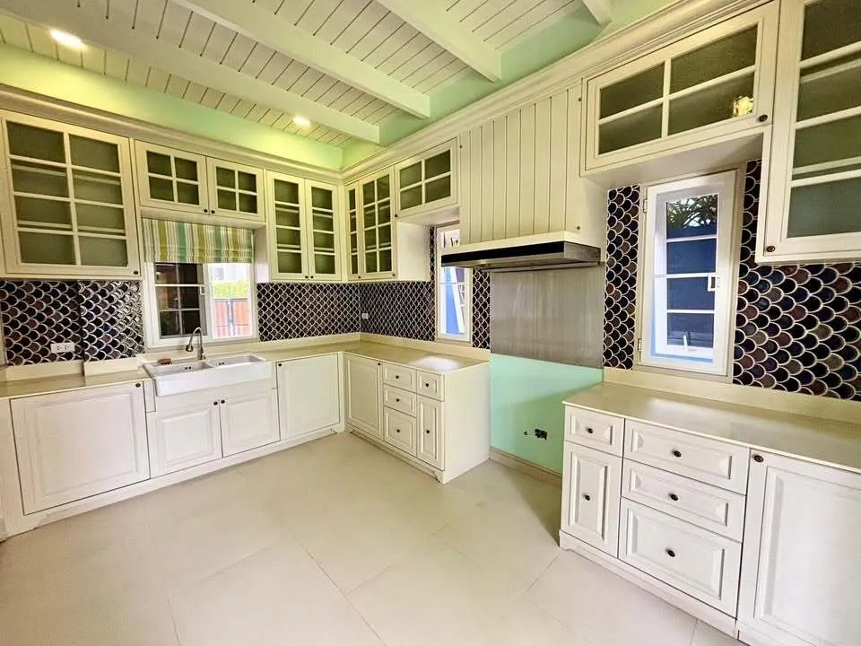 Elegant 4-Bedroom Pool Villa for Rent at Tanode Estate 2, Cherngtalay — Thumbnail 2
