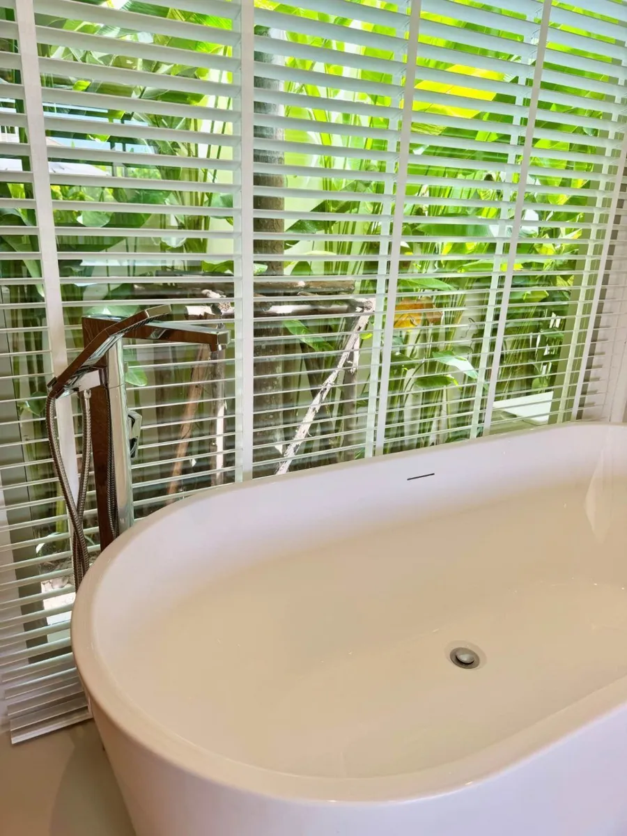 Trichada Breeze – Elegant 3-Bedroom Pool Villa for Rent in Bangtao, Phuket — Thumbnail 8