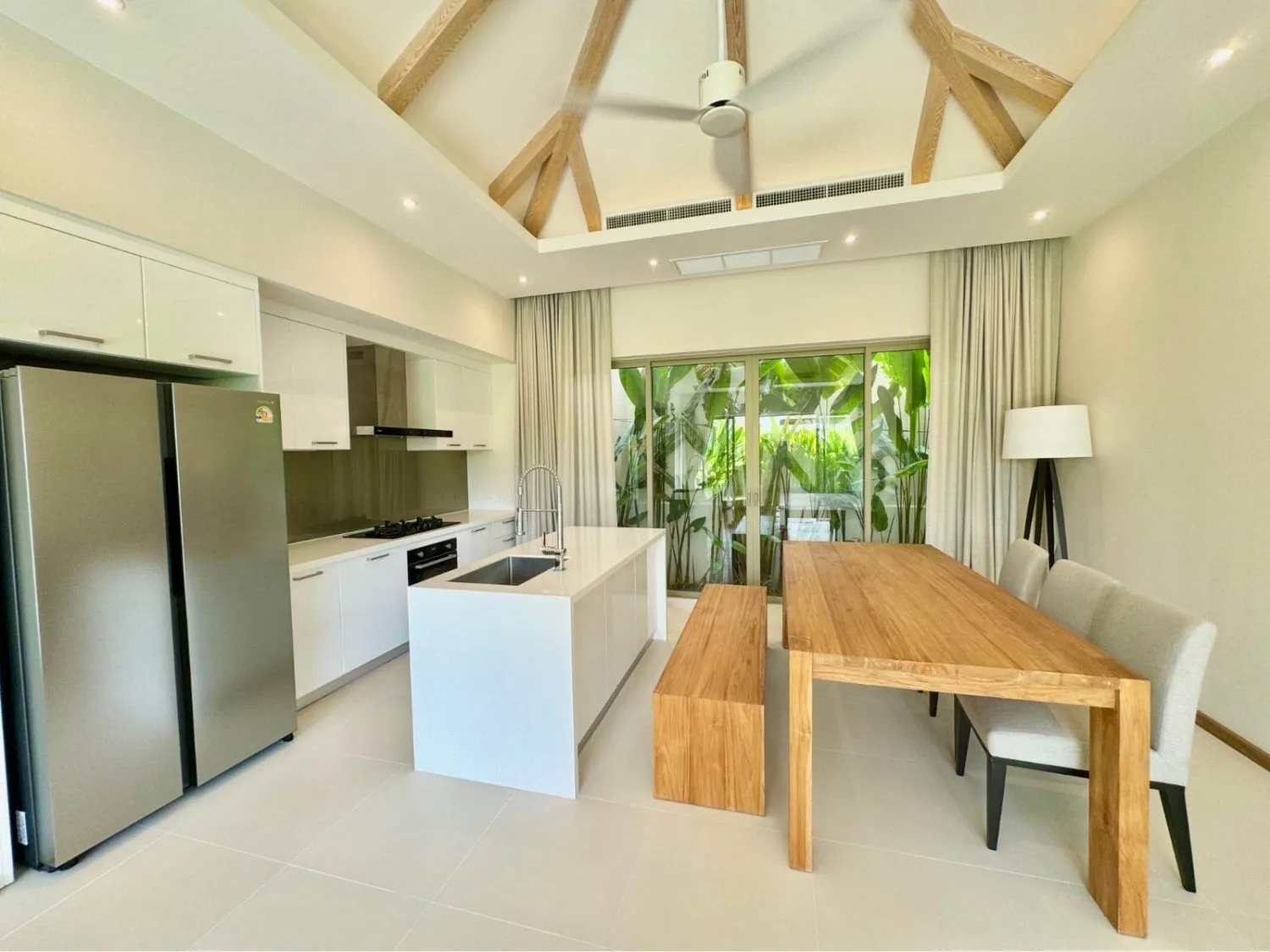 Trichada Breeze – Elegant 3-Bedroom Pool Villa for Rent in Bangtao, Phuket — Thumbnail 19