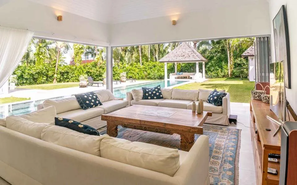 Expansive 5-Bedroom Private Pool Villa for Rent in Layan, Phuket — Thumbnail 6