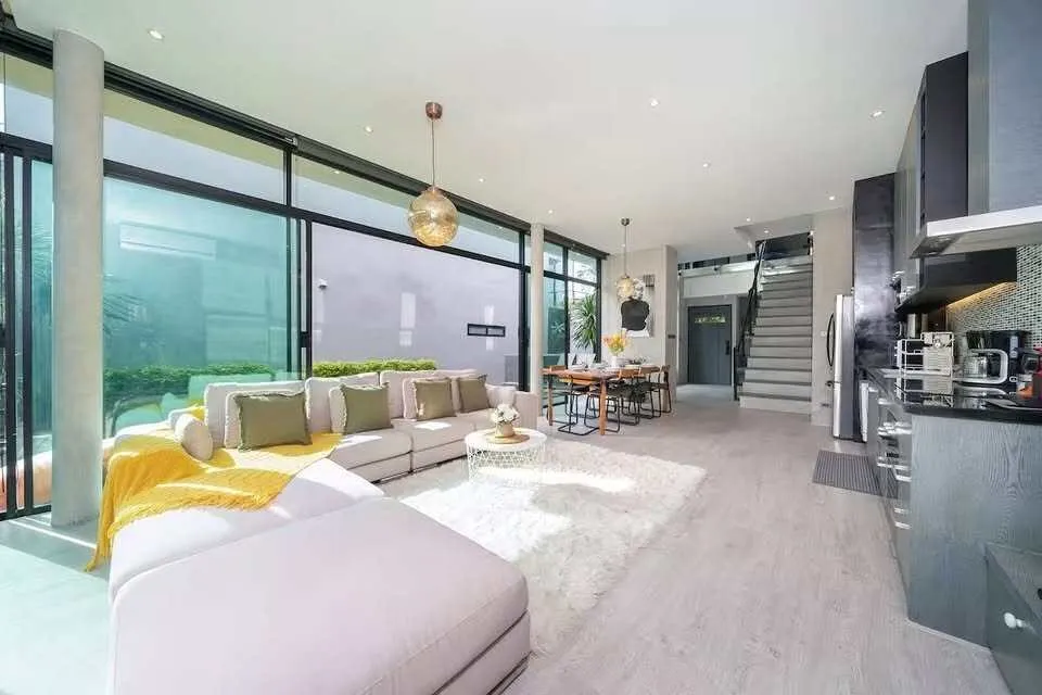 Cozy 3-Bedroom Villa for Sale at Wallaya Villas Harmony — Thumbnail 2