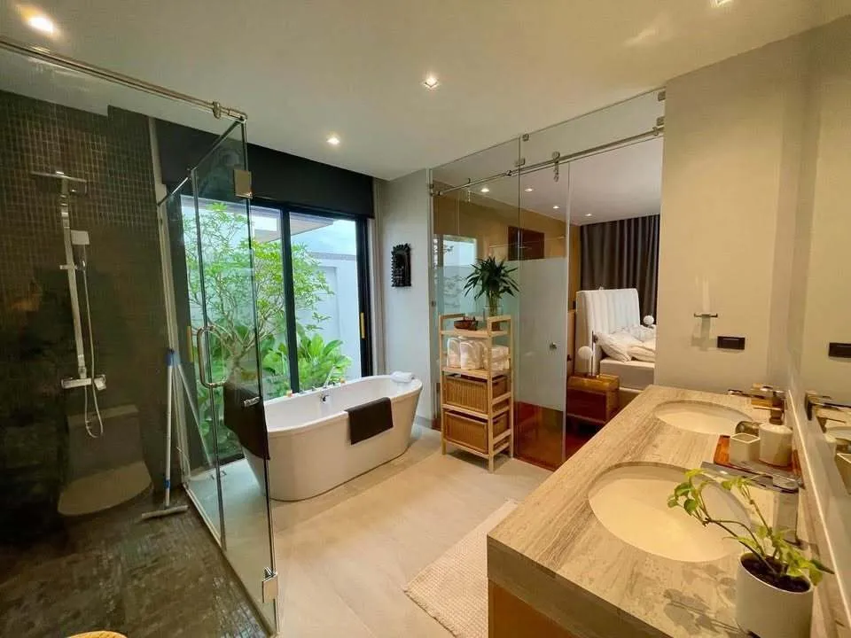 Luxury Modern Loft Pool Villa for Rent in Cherngtalay, Phuket — Thumbnail 7