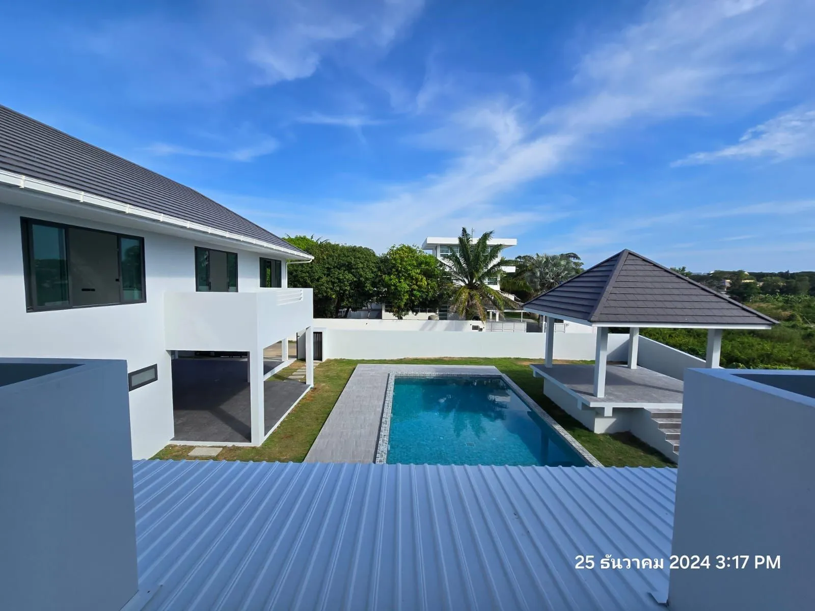 Luxurious 4-Bedroom Villa with Pool and Jacuzzi in Rawai | SD13032550 — Thumbnail 7