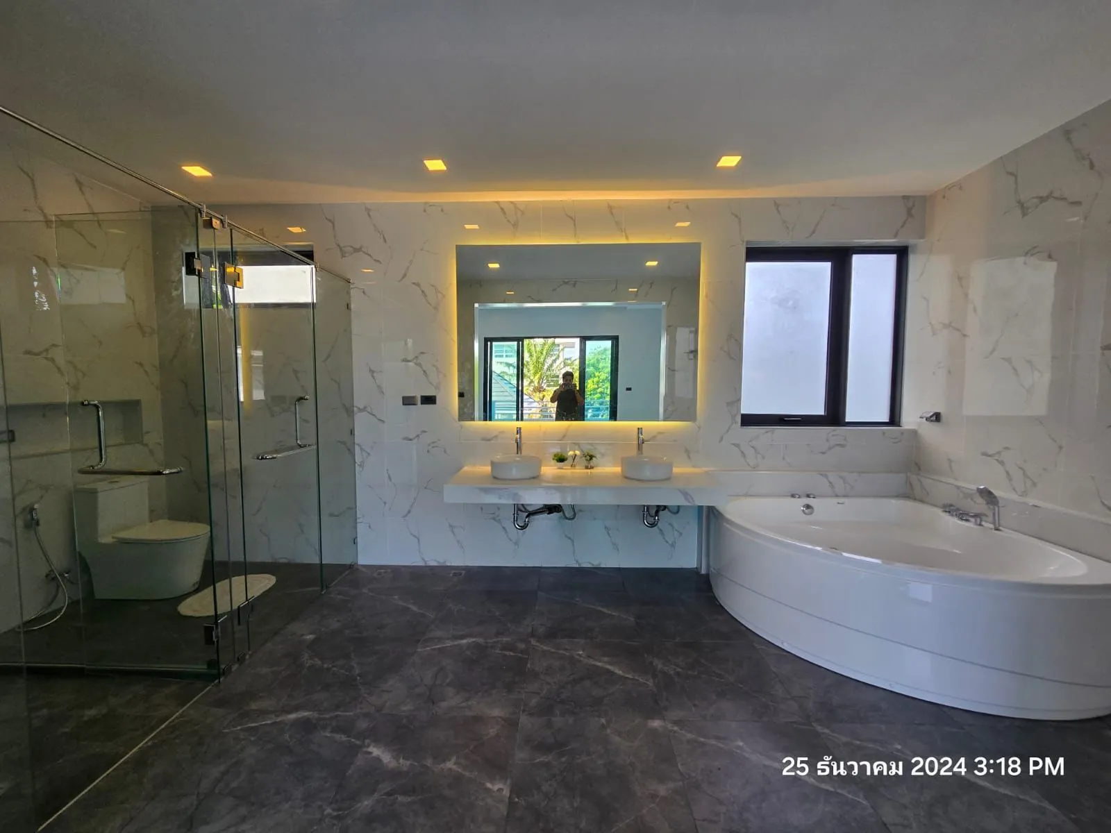 Luxurious 4-Bedroom Villa with Pool and Jacuzzi in Rawai | SD13032550 — Thumbnail 18