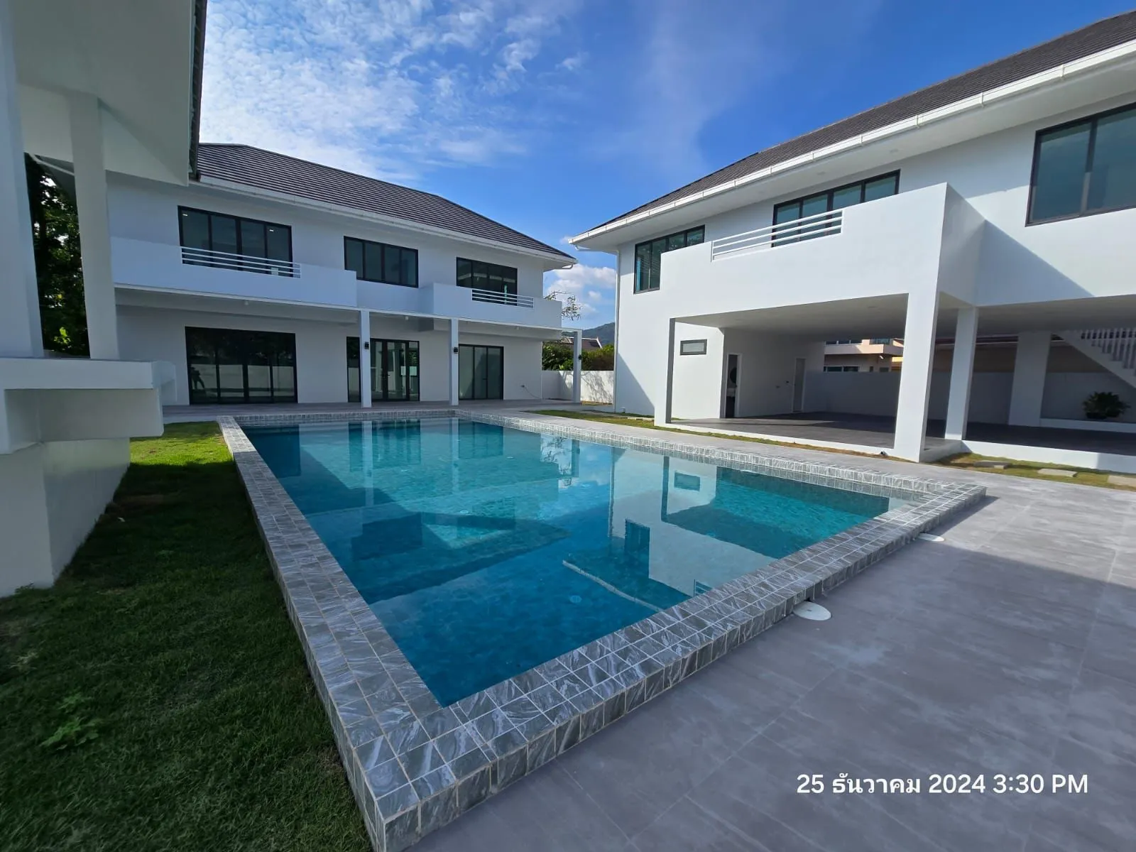 Luxurious 4-Bedroom Villa with Pool and Jacuzzi in Rawai | SD13032550 — Thumbnail 20