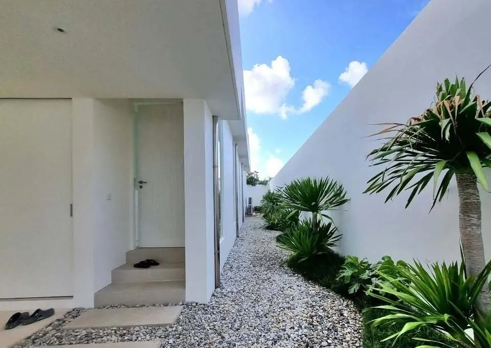 Elegant 4-Bedroom Pool Villa for Rent in Bang Jo, Phuket — Thumbnail 5