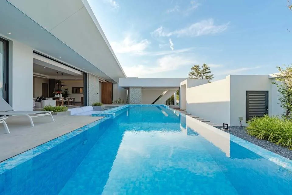 Elegant 3-Bedroom Pool Villa at Clover Residence – Prime Location in Phuket — Thumbnail 15
