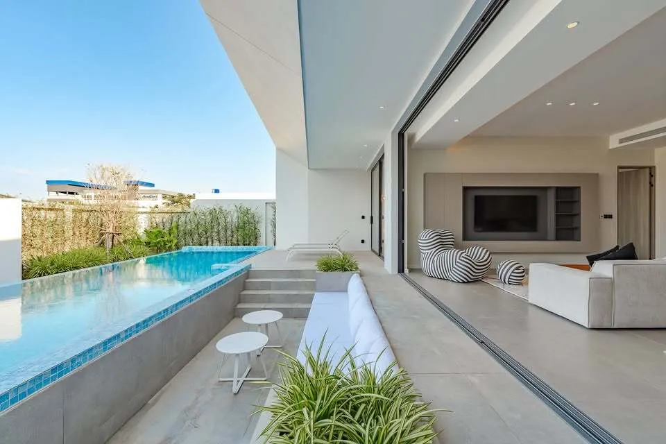 Elegant 3-Bedroom Pool Villa at Clover Residence – Prime Location in Phuket — Thumbnail 16