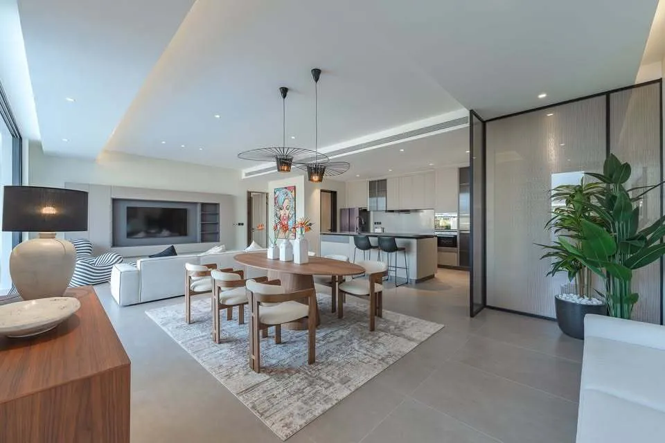 Elegant 3-Bedroom Pool Villa at Clover Residence – Prime Location in Phuket — Thumbnail 21