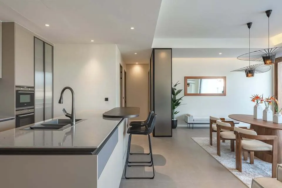 Elegant 3-Bedroom Pool Villa at Clover Residence – Prime Location in Phuket — Thumbnail 22
