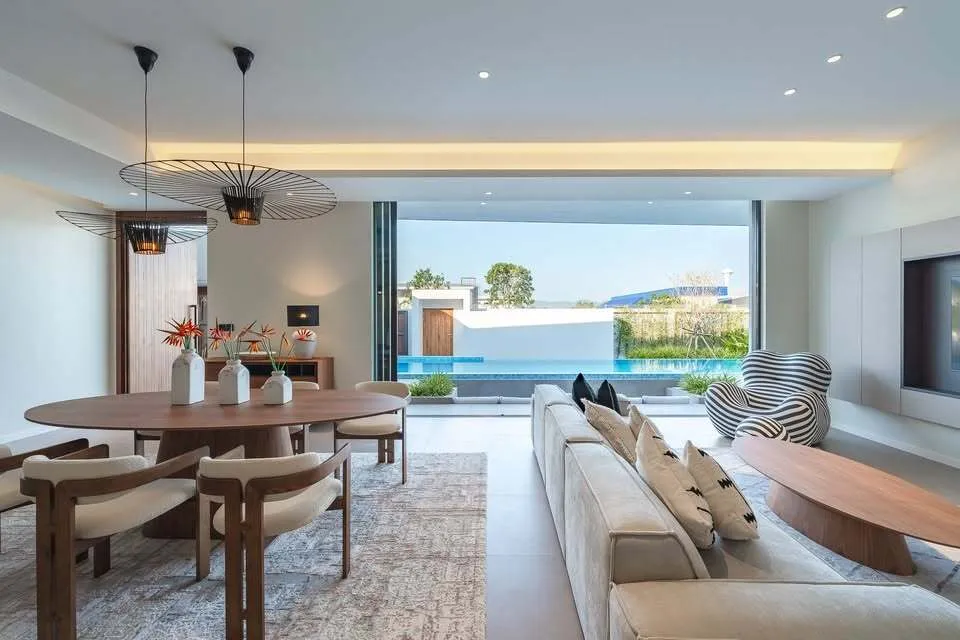Elegant 3-Bedroom Pool Villa at Clover Residence – Prime Location in Phuket — Thumbnail 23