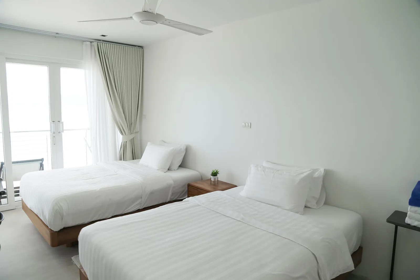 Beachfront Luxury Living at Waterside Panwa – 4-Bedroom Residence for Rent — Miniature 2