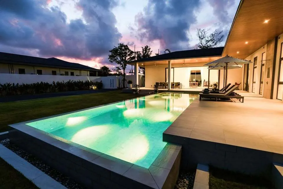 Spacious 3-Bedroom Pool Villa in Bang Jo – Tranquility & Convenience — Thumbnail 5