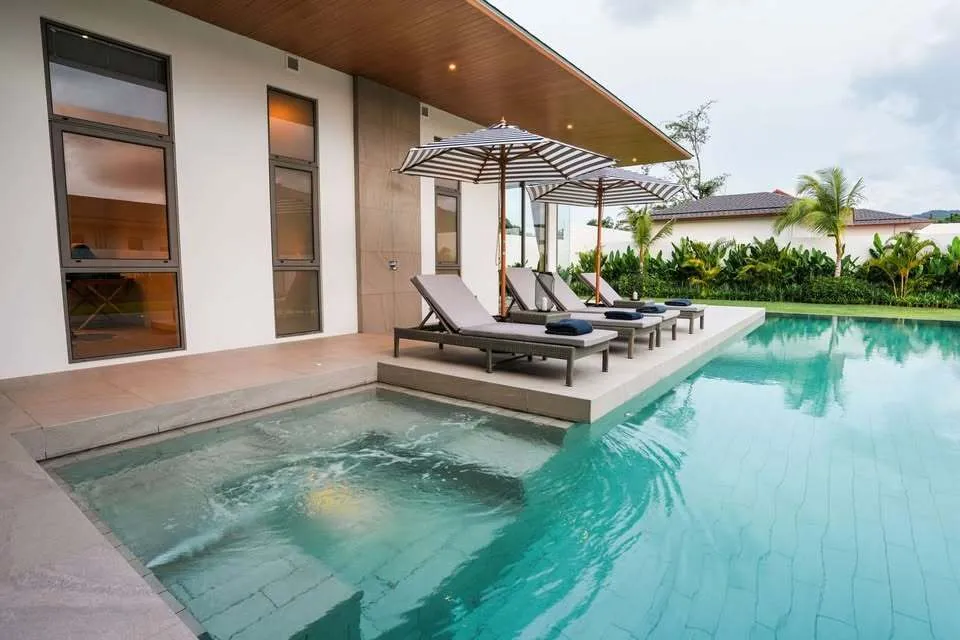 Spacious 3-Bedroom Pool Villa in Bang Jo – Tranquility & Convenience — Thumbnail 9