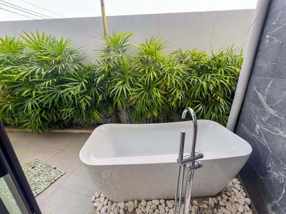 Elegant 4-Bedroom Villa for Rent in Bang Tao – Tranquil Luxury — Thumbnail 6