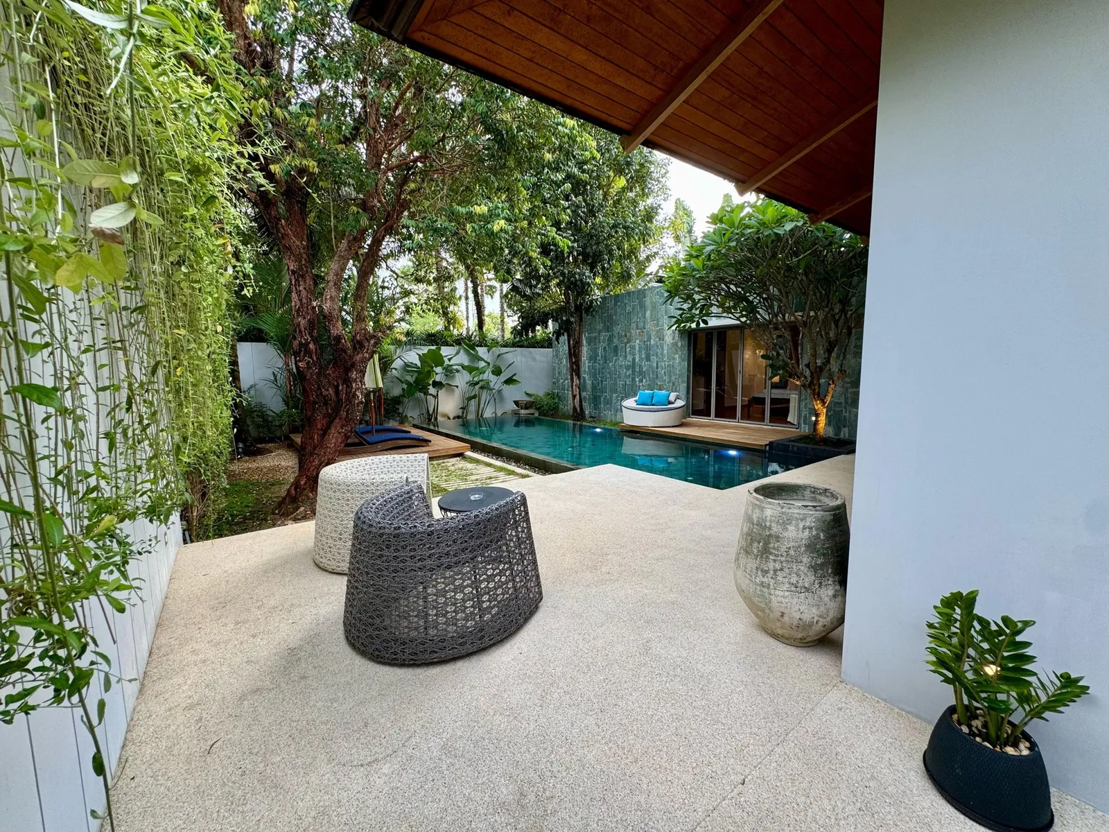 2-Bedroom Pool Villa for Rent – Anchan Hills, Phuket — Thumbnail 12