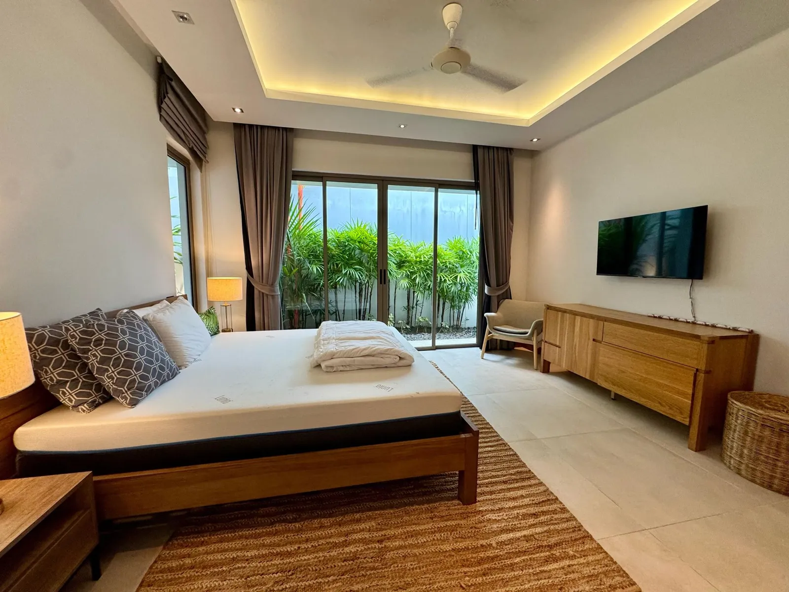 2-Bedroom Pool Villa for Rent – Anchan Hills, Phuket — Thumbnail 13
