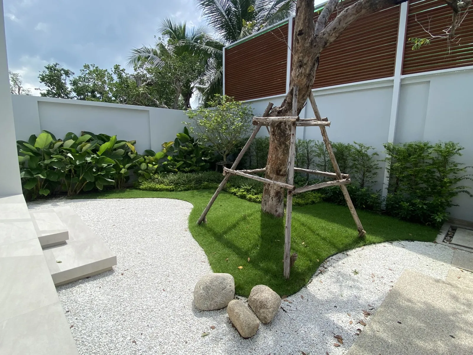 Botanica Modern Loft 2 | 3-Bedroom Pool Villa for Rent in Phuket | SD09042501 — Thumbnail 11