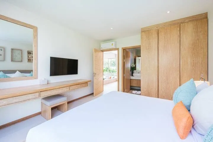 Elegant 3-Bedroom Villa with Private Pool in Trichada Breeze, Bang Tao, Phuket — Thumbnail 5