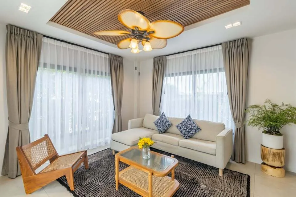 Elegant 3-Bed Villa for Long-Term Rent Near Laguna Phuket with Pool Access — Thumbnail 2