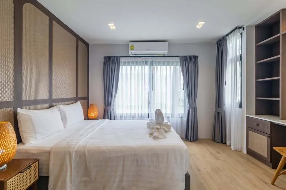 Elegant 3-Bed Villa for Long-Term Rent Near Laguna Phuket with Pool Access — Thumbnail 20