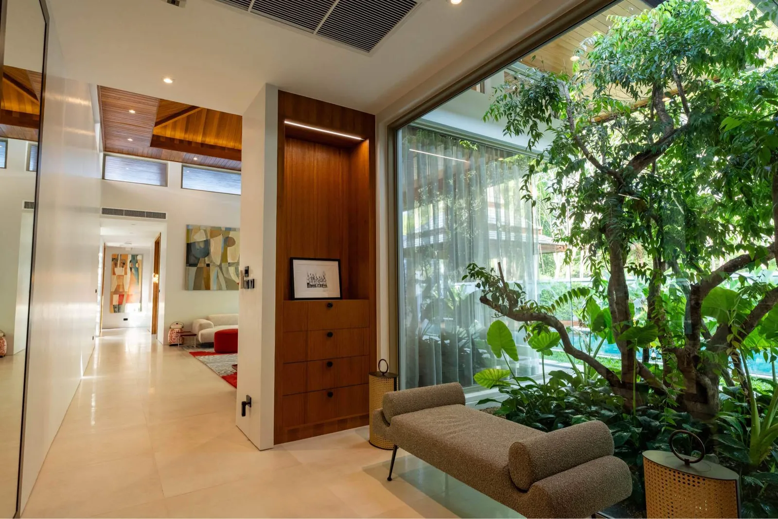 Luxury 5-Bedroom Botanica Lakeside Villa in Layan, Phuket – For Sale or Long-Term Rent — Thumbnail 5