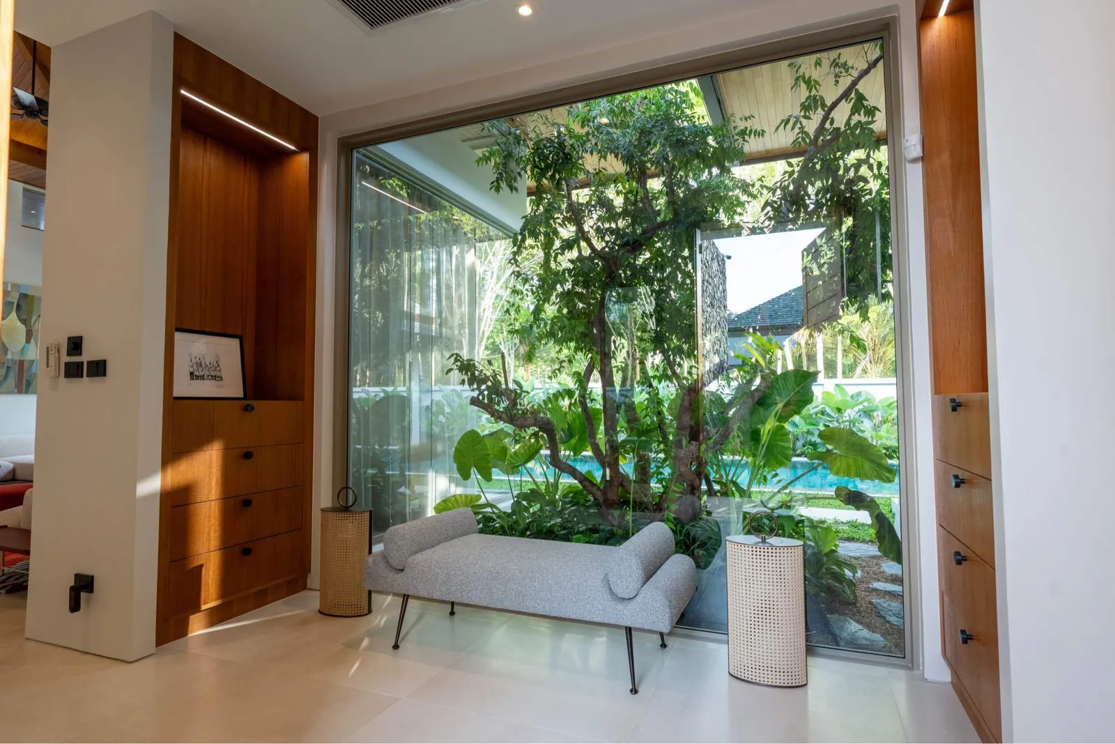 Luxury 5-Bedroom Botanica Lakeside Villa in Layan, Phuket – For Sale or Long-Term Rent — Thumbnail 11