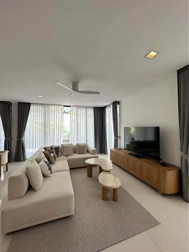 Spacious 5-Bedroom Villa for Rent in Laguna Park 2 – Pet Friendly — Thumbnail 9