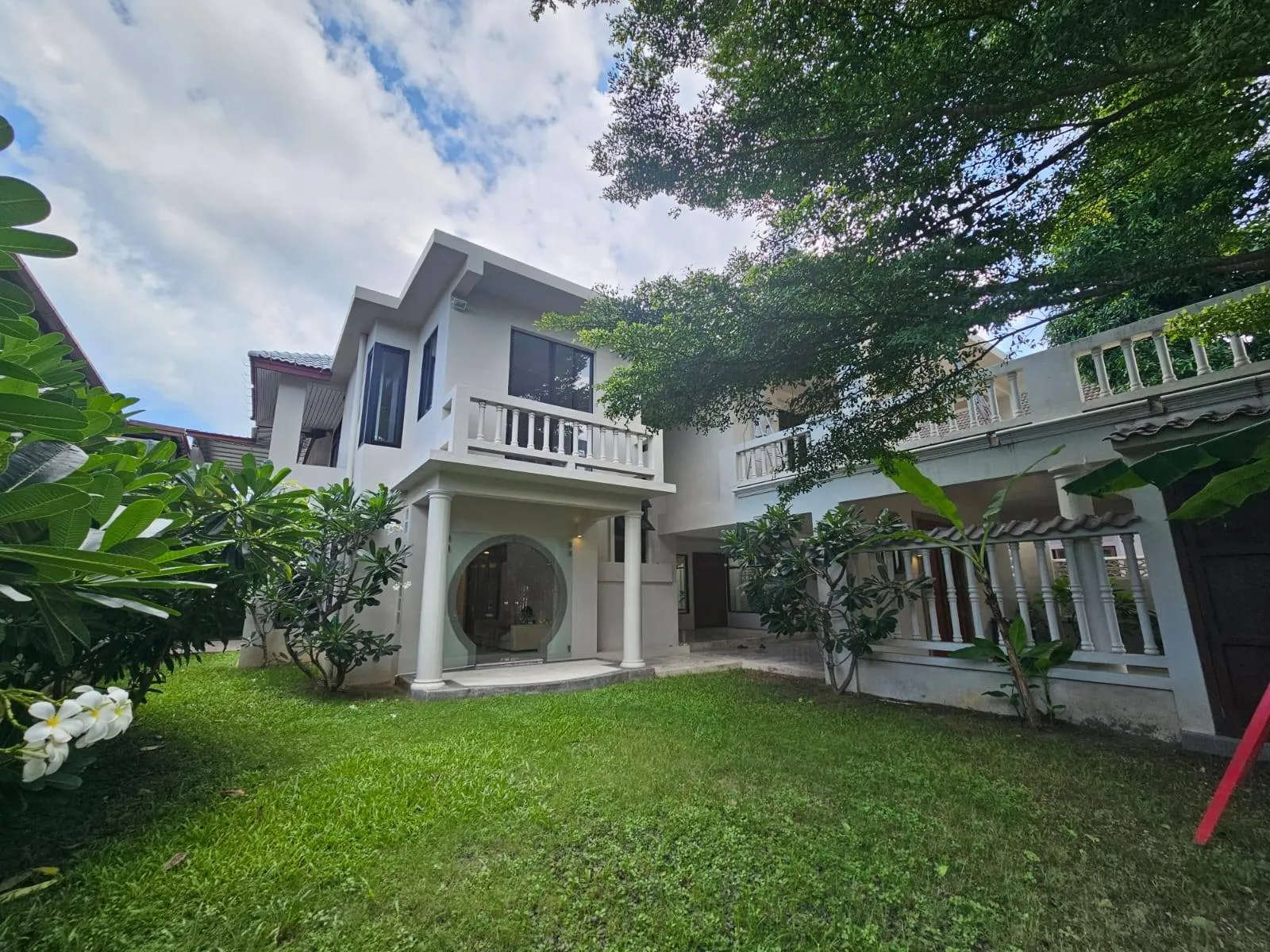 Spacious 4-Bedroom Modern Home with Garden for Rent Near Kajonkiet School, Kathu — Thumbnail 12