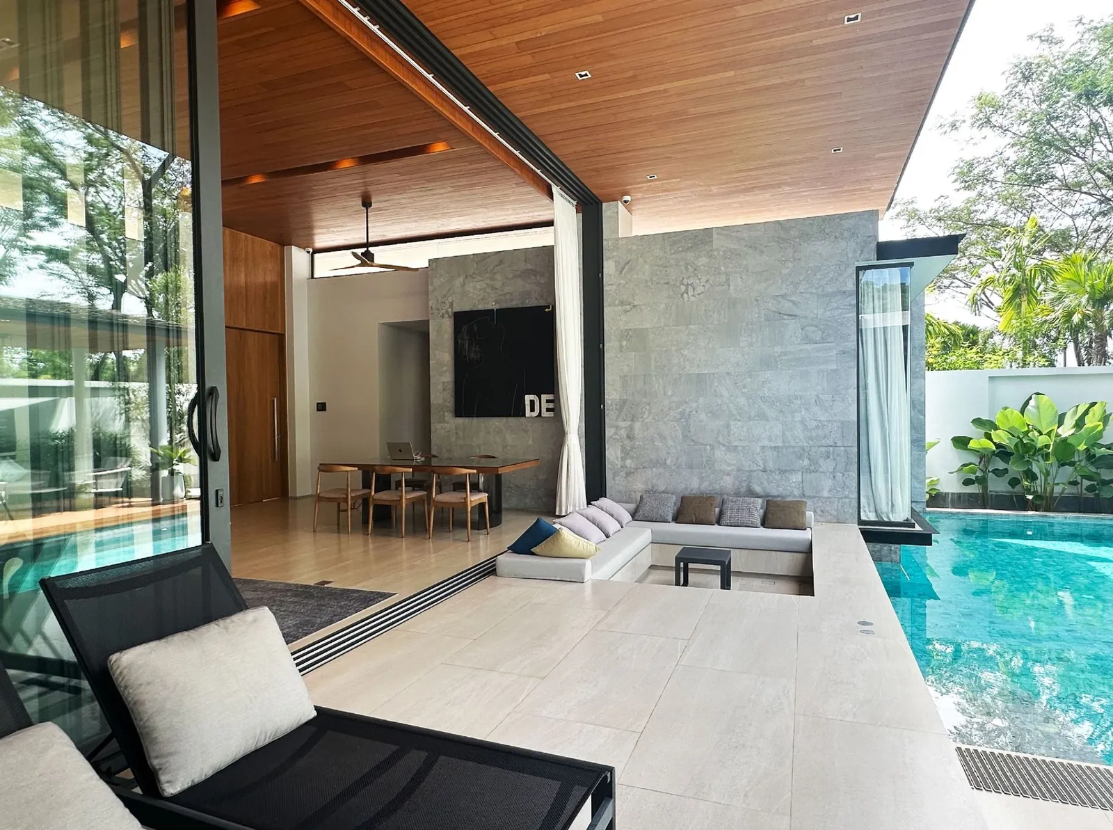 Modern 3-Bedroom Luxury Villa for Rent at Botanica Foresta, Phuket | BD13052501 — Thumbnail 2