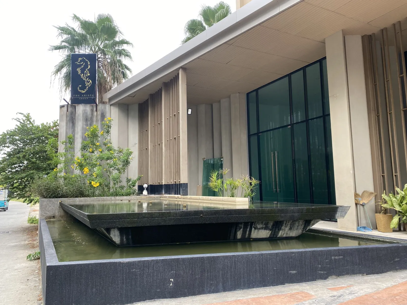 Aristo 1: Freehold, Commercial Unit for Sale in Surin | SD27052550 — Thumbnail 3