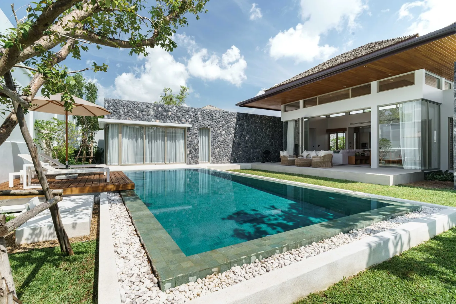 Botanica Foresta: Luxurious 4-Bedroom Villa in Phuket's Premier Location | SC10062551 — Thumbnail 18