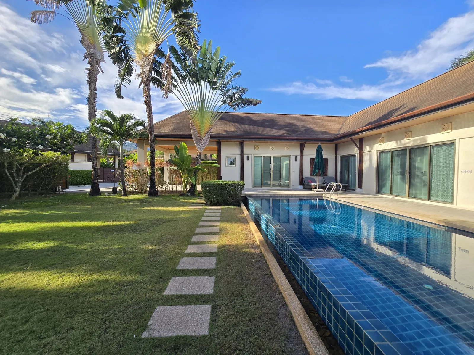 Villa in Rawai, Nai Harn Phuket with Pool – For Sale | SD04072550