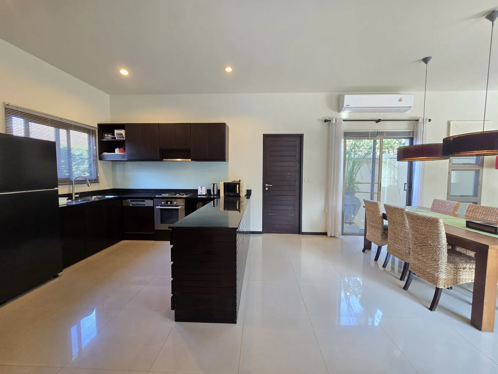 Villa in Rawai, Nai Harn Phuket with Pool – For Sale | SD04072550 — Thumbnail 14