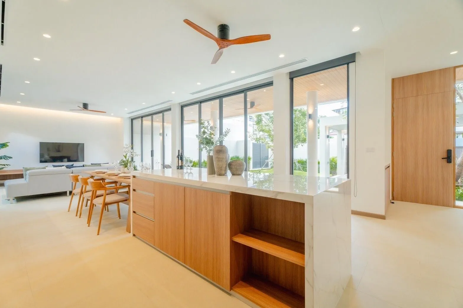 Luxurious Asian Fusion Villa for Sale in Nai Harn, Rawai, Phuket | SD04072551 — Thumbnail 5