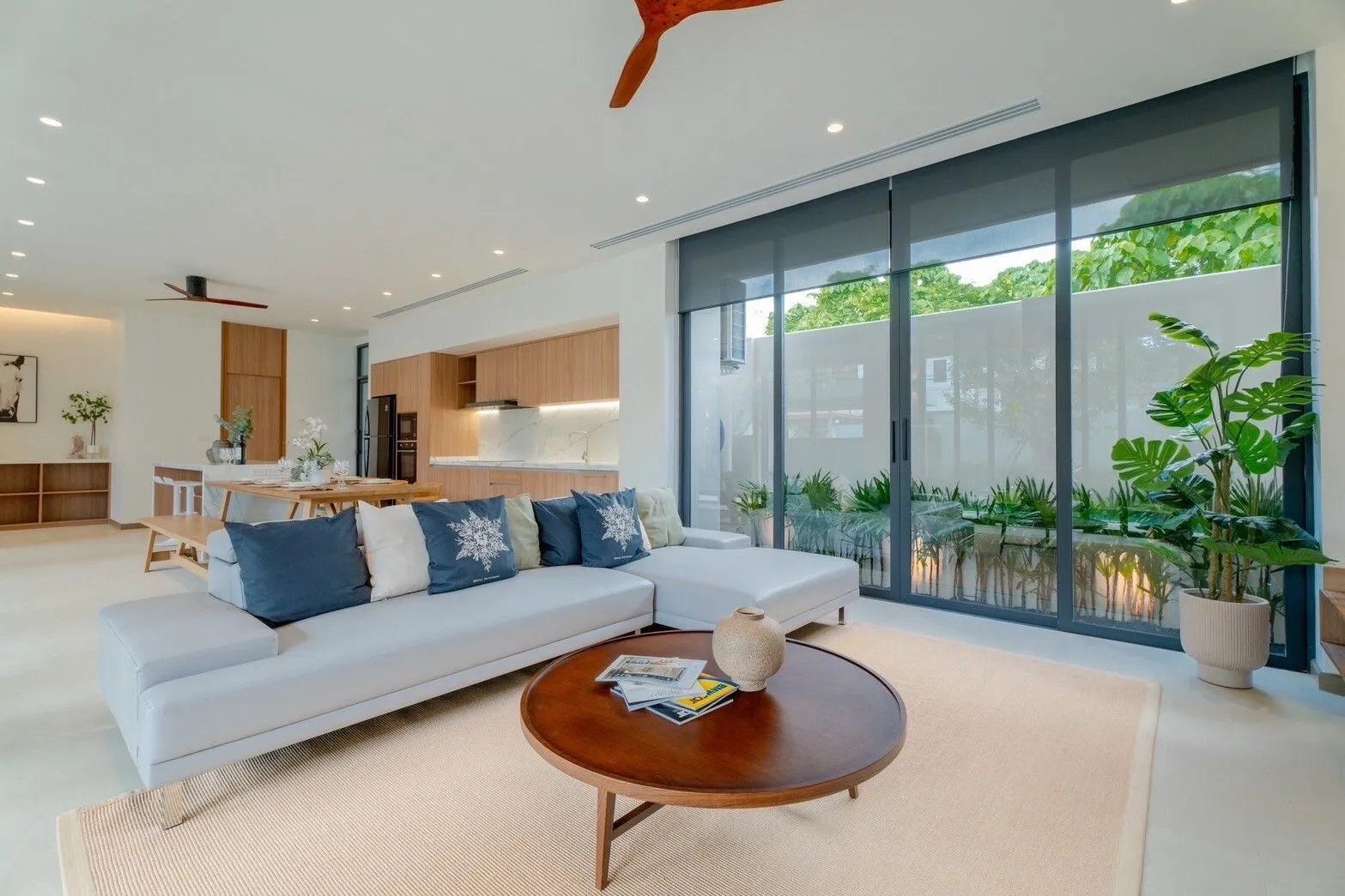 Luxurious Asian Fusion Villa for Sale in Nai Harn, Rawai, Phuket | SD04072551 — Thumbnail 9