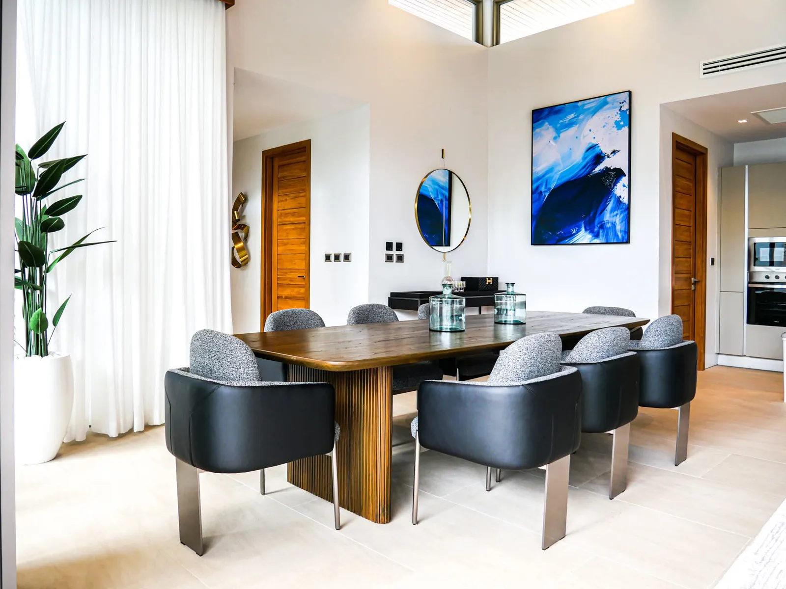 Modern 4-Bedroom Corner Villa with Pool in Botanica Foresta, Phuket | BC06072502 — Thumbnail 11