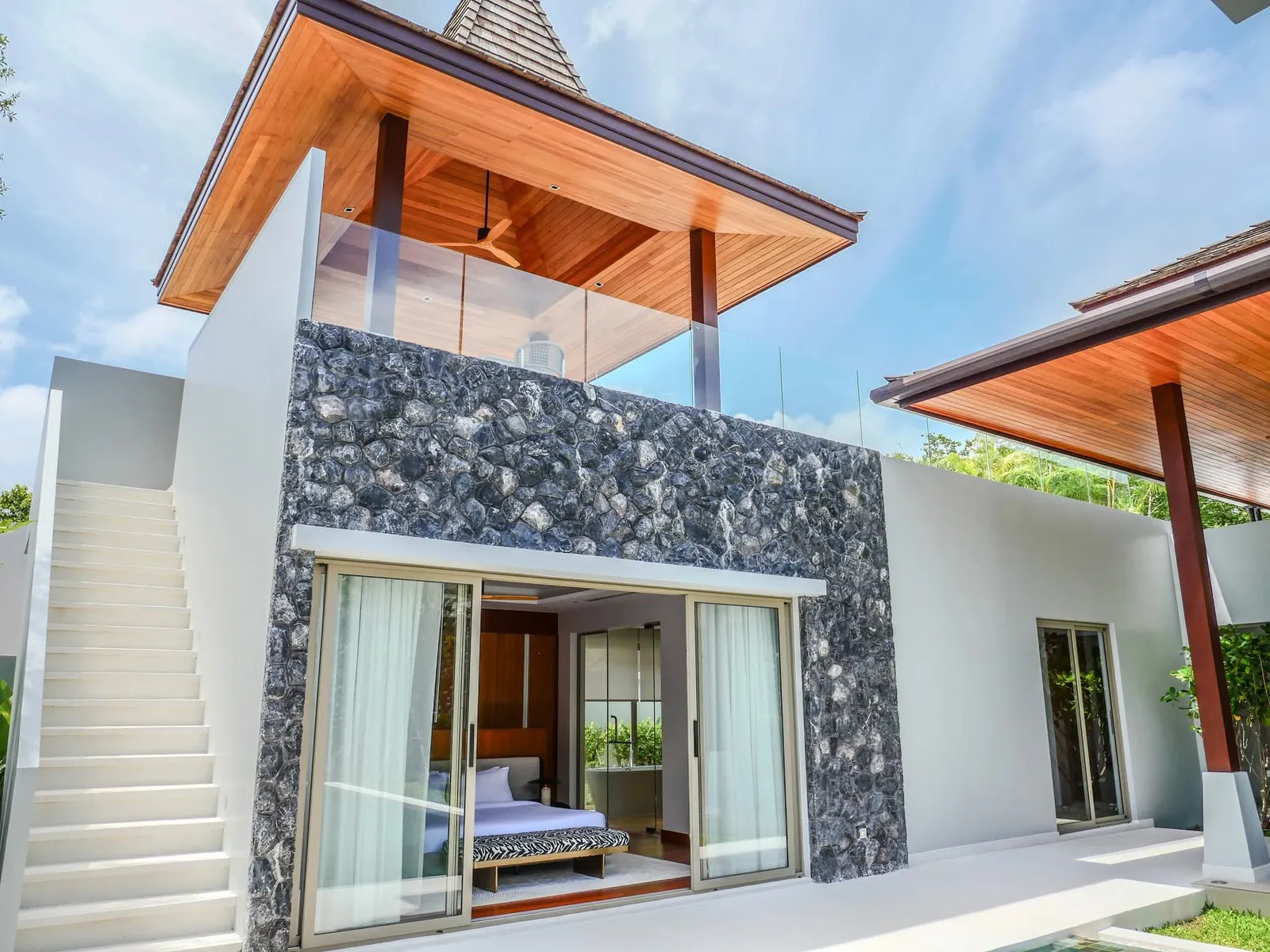 Modern 4-Bedroom Corner Villa with Pool in Botanica Foresta, Phuket | BC06072502 — Thumbnail 17